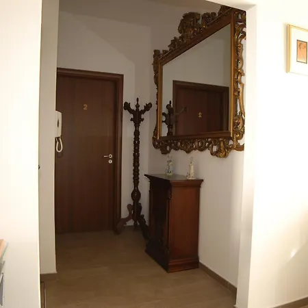 Vittoria * Κρότωνας
